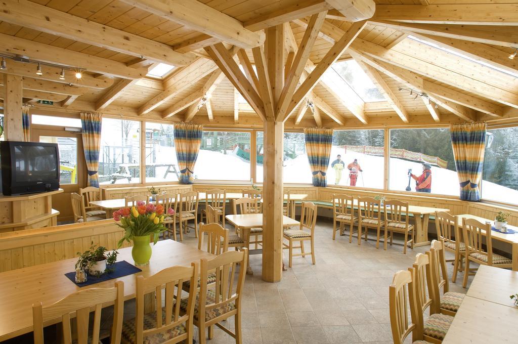 Familienhotel Moos-Alm Lienz Extérieur photo