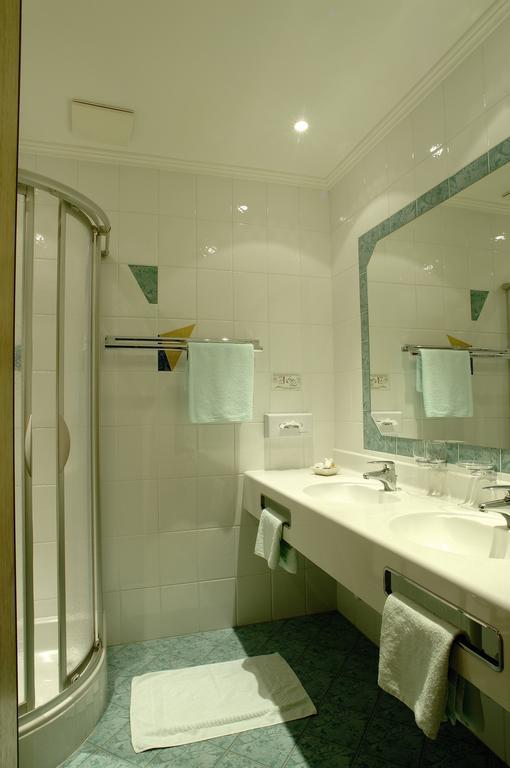 Familienhotel Moos-Alm Lienz Chambre photo